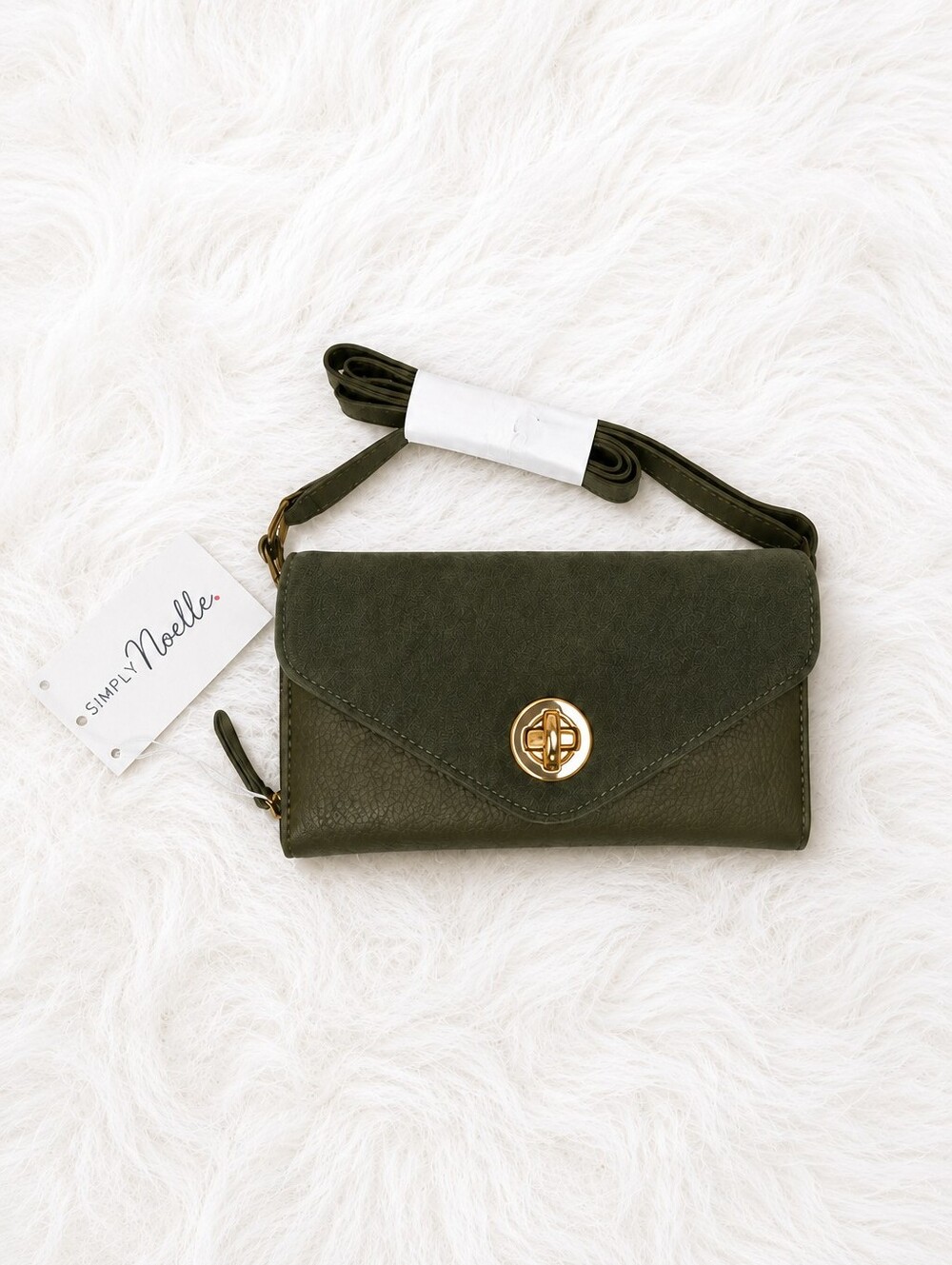•Simply Noelle Wallet Crossbody